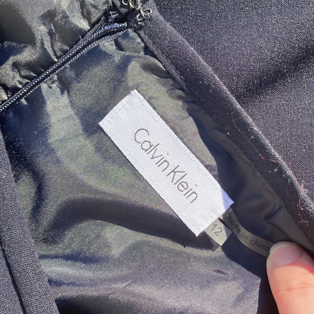 ❄️ Black Calvin Klein Pencil Skirt - Picture 4 of 4